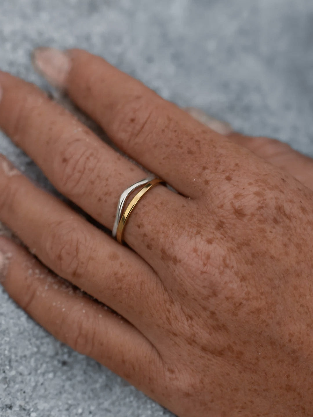 FLUID RING - Main Image