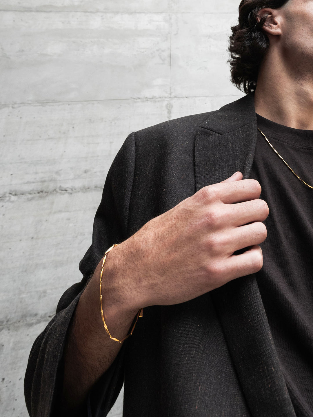 LINEAR CHAIN BRACELET