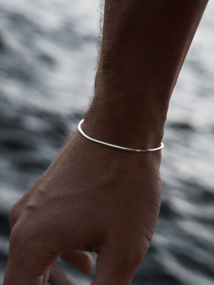 BRACELET OCTOGONE EN ARGENT