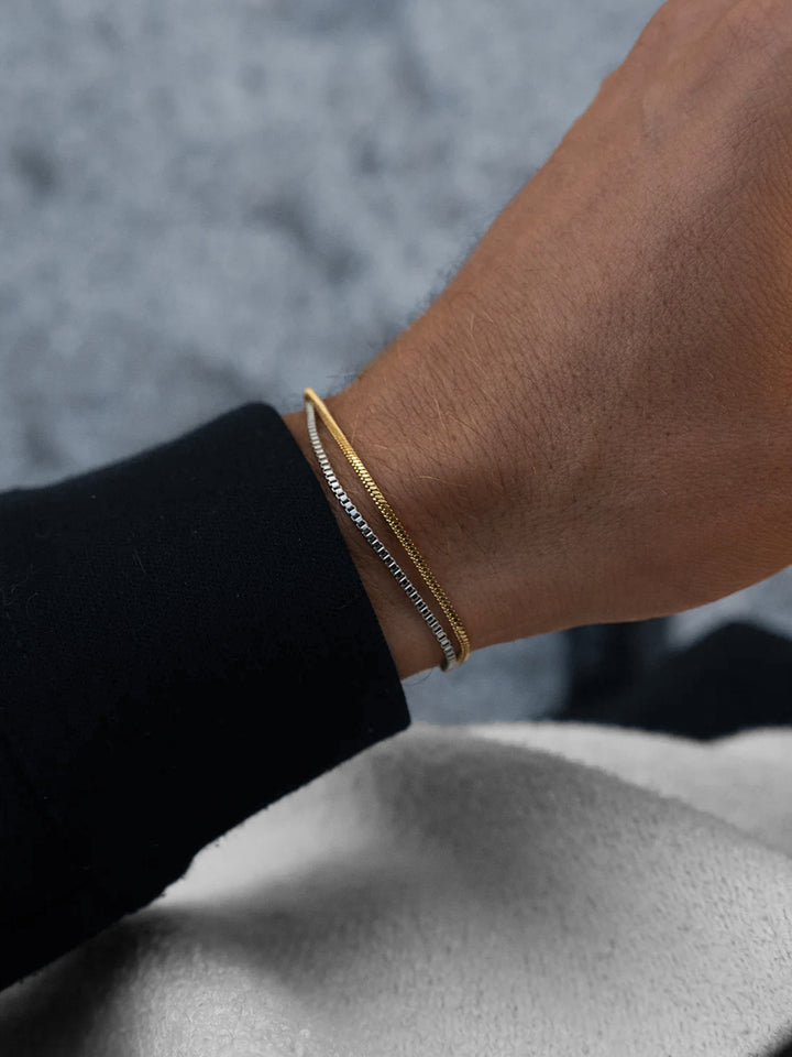 SQUARE CHAIN BRACELET
