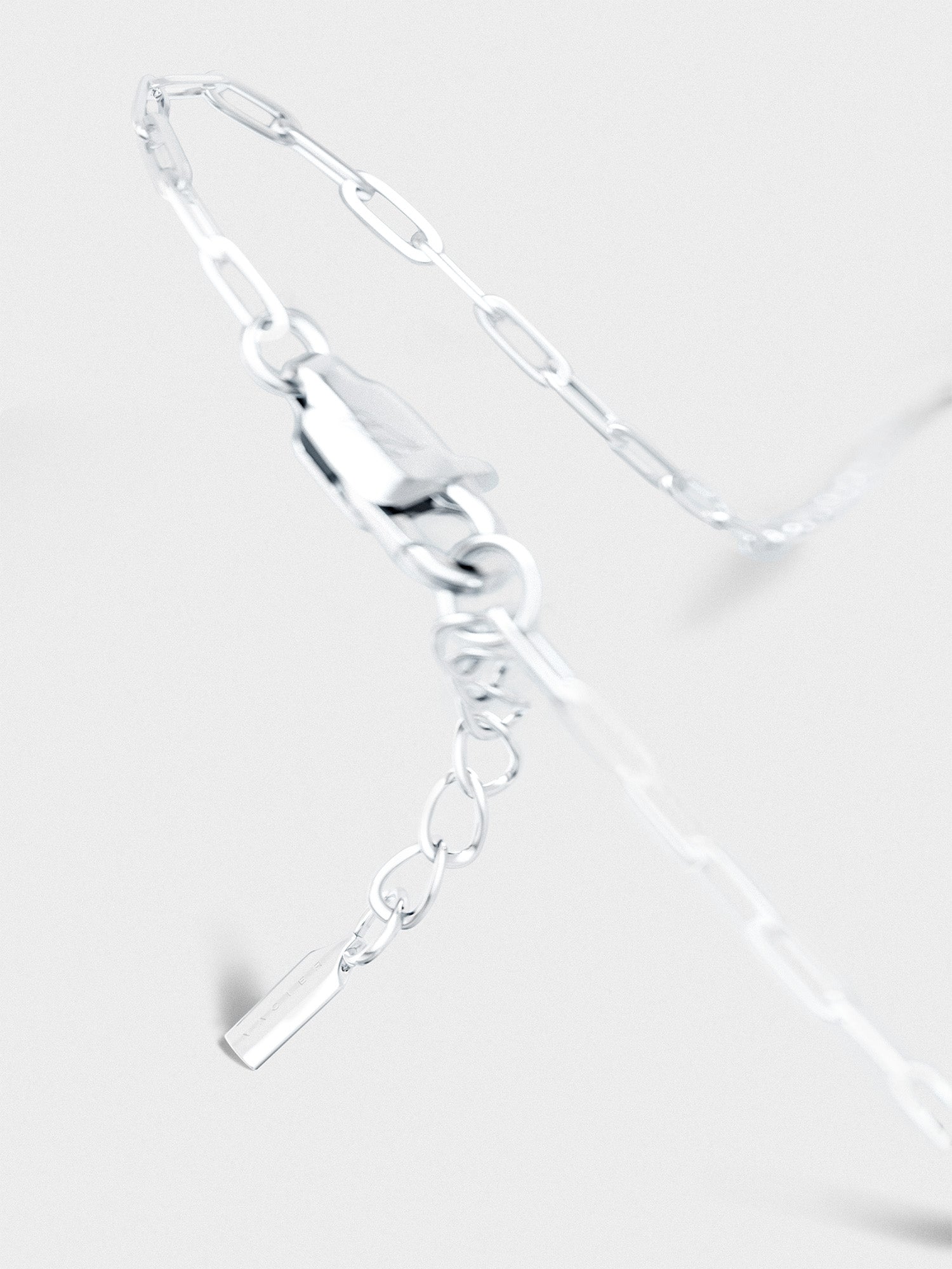 CLIP CHAIN BRACELET IN SILVER - Durable Jewelry for Him – Vacier