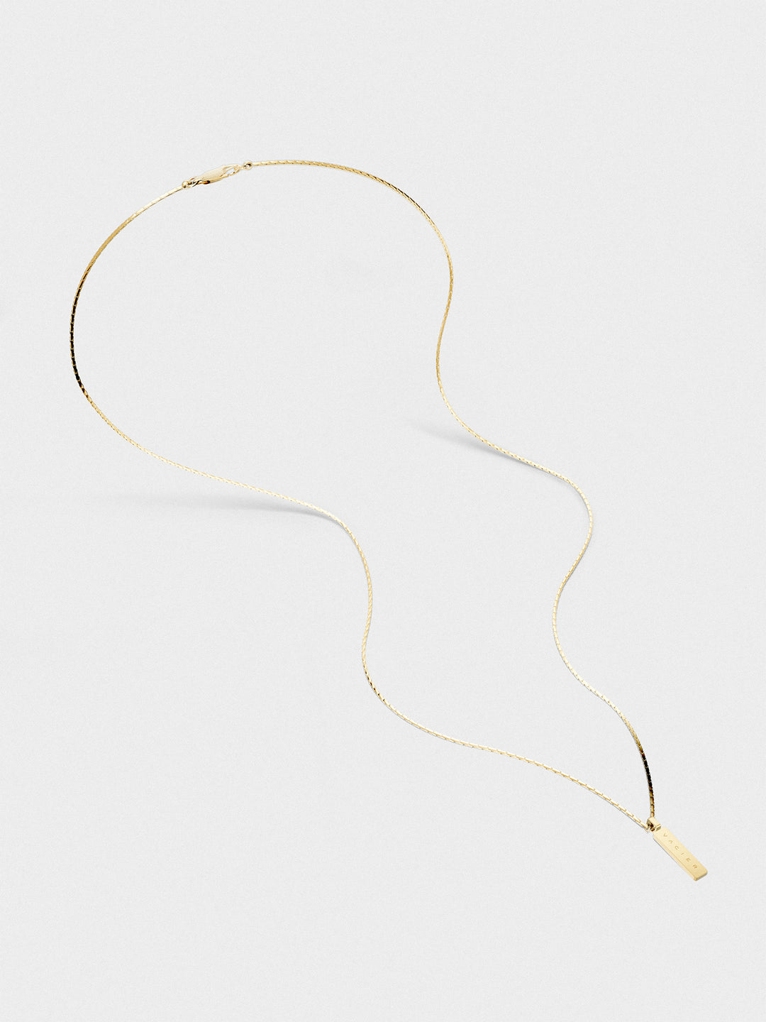 COLLIER FIL AVEC PENDENTIF 