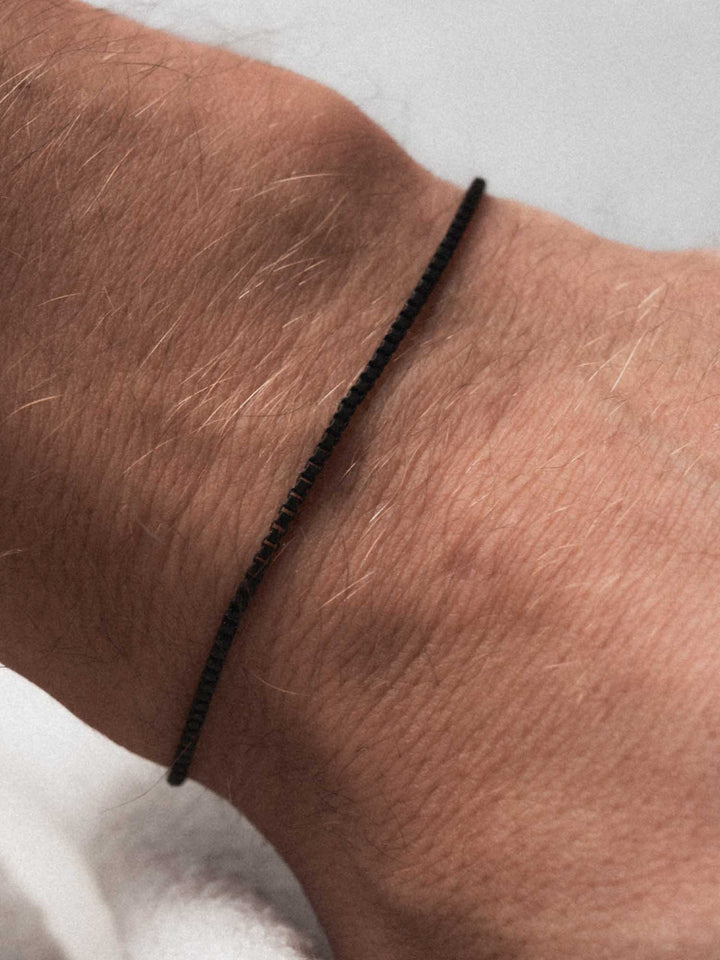 KASTENFÖRMIGES KETTEN-ARMBAND