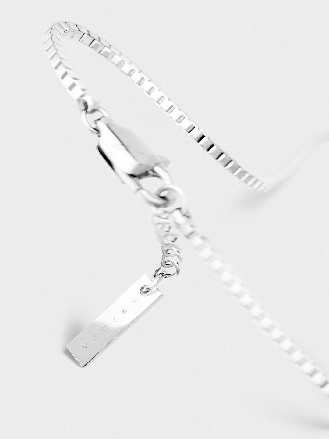 BOX CHAIN BRACELET