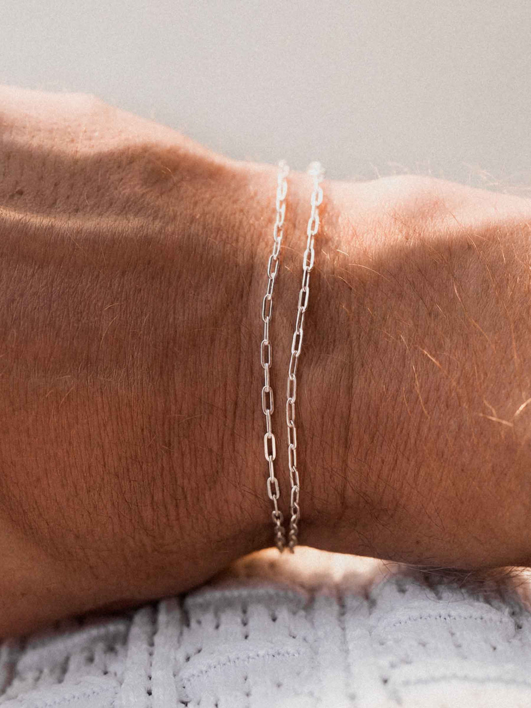 Bracelet En Argent Massif Simple Avec Poinçon Dans Une Boîte | Argent Bracelet En Argent Massif Simple Avec Poinçon Dans Une Boîte | Argent