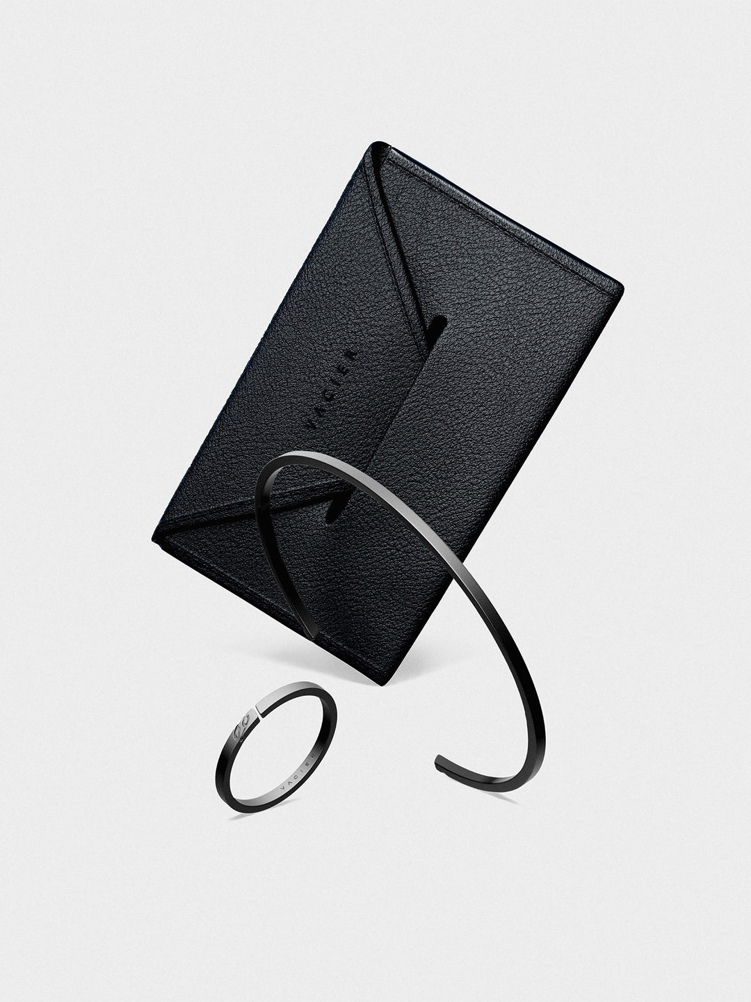 مجموعة قابلة للتكديس بمقاس واحد