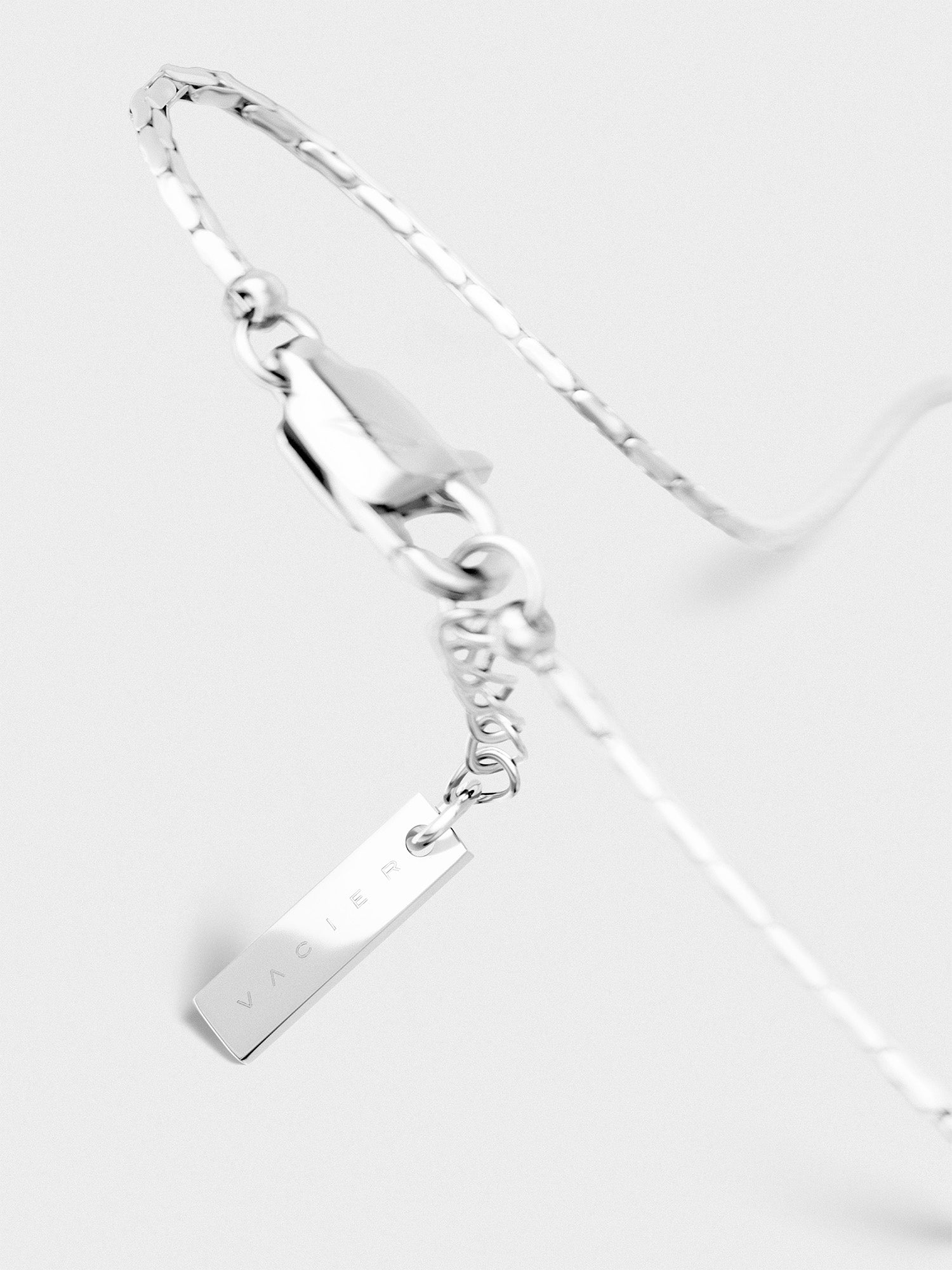 Wire Chain Bracelet for Men - Timeless and Durable – Vacier