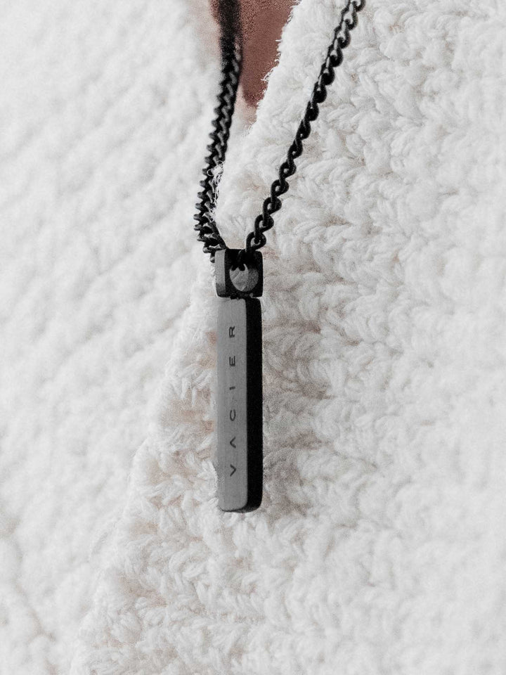 MINIMAL PENDANT NECKLACE
