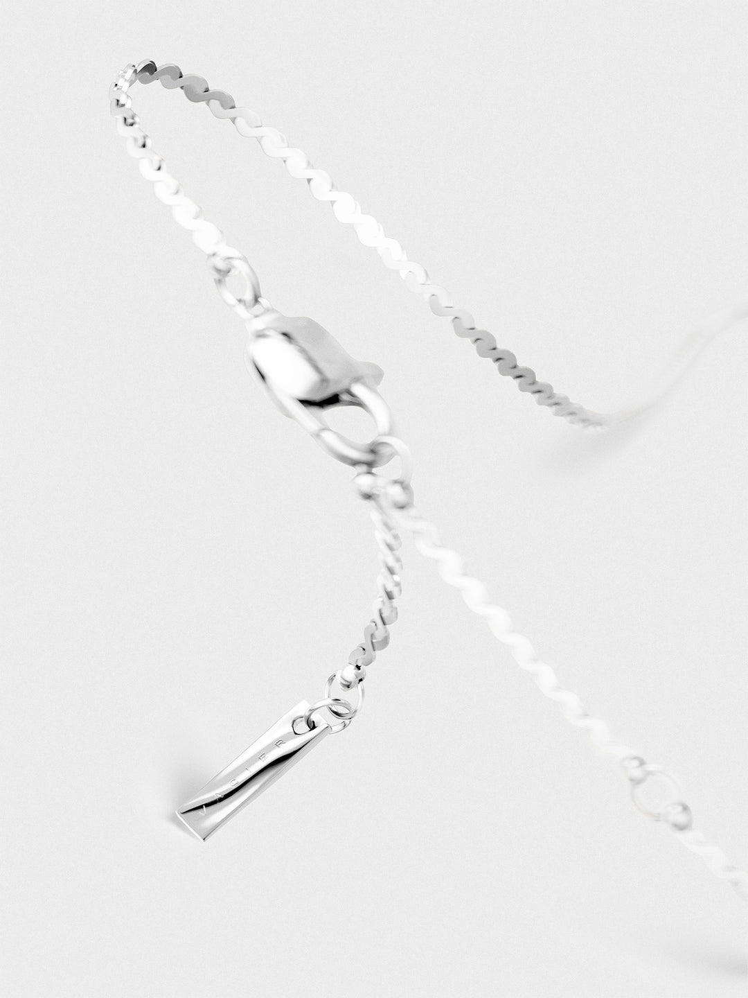 سوار بتصميم سلسلة انسيابية