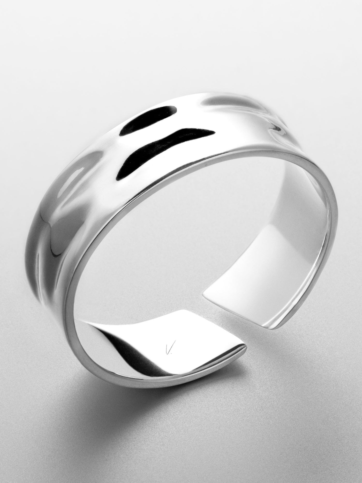 EXKLUSIVER UNISIZE RING IN SILBER